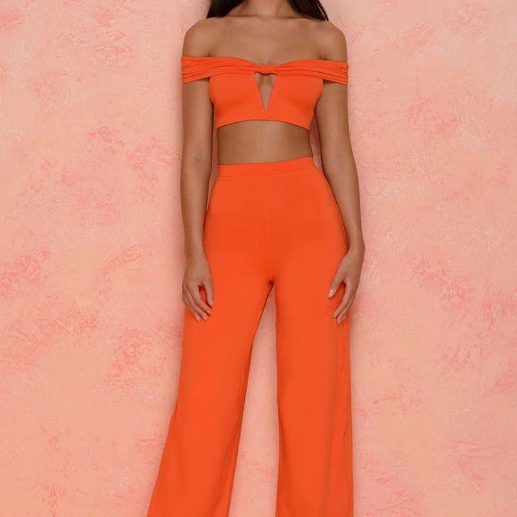 Oh Polly Pants - Oh Polly orange 2 pce pants and top, size 4.